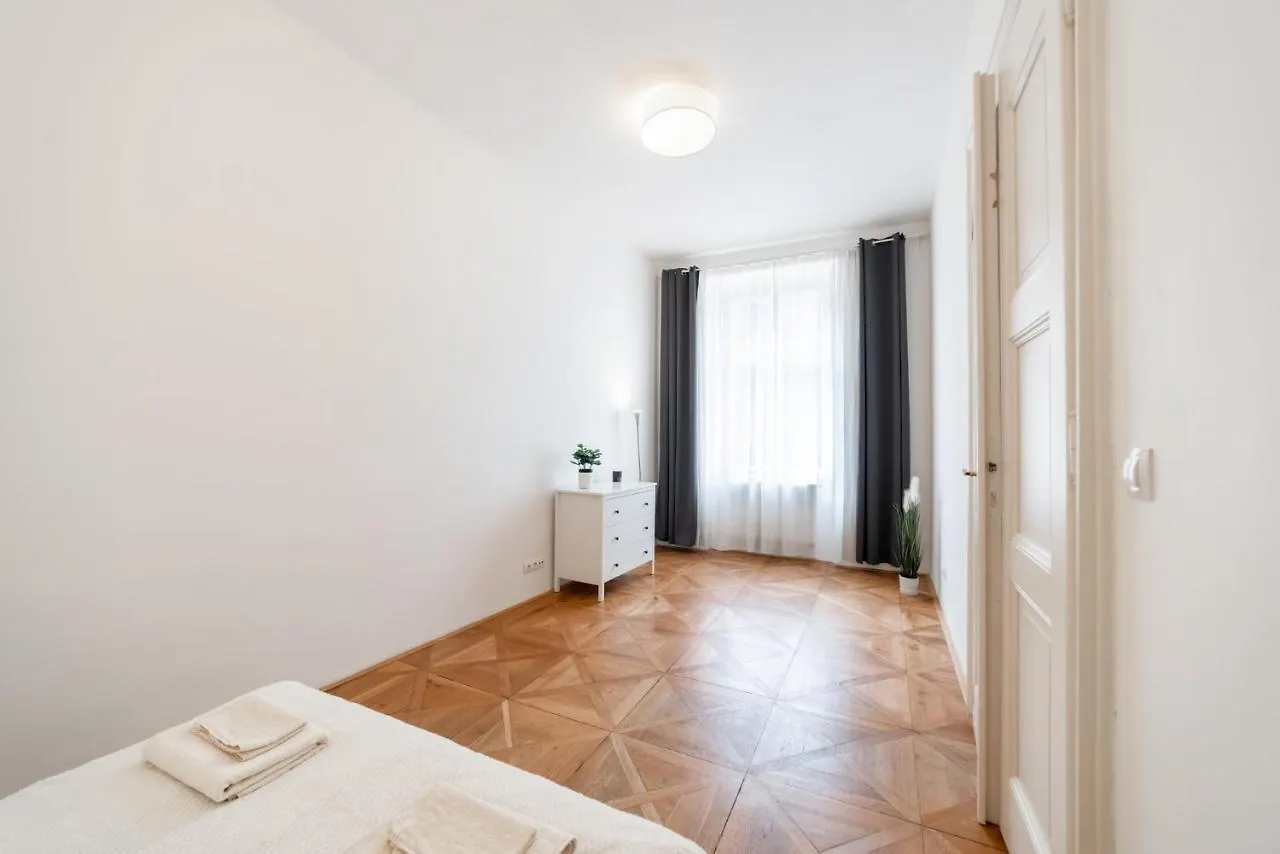 Exclusive Apartment Near Kafka'S Head Prague