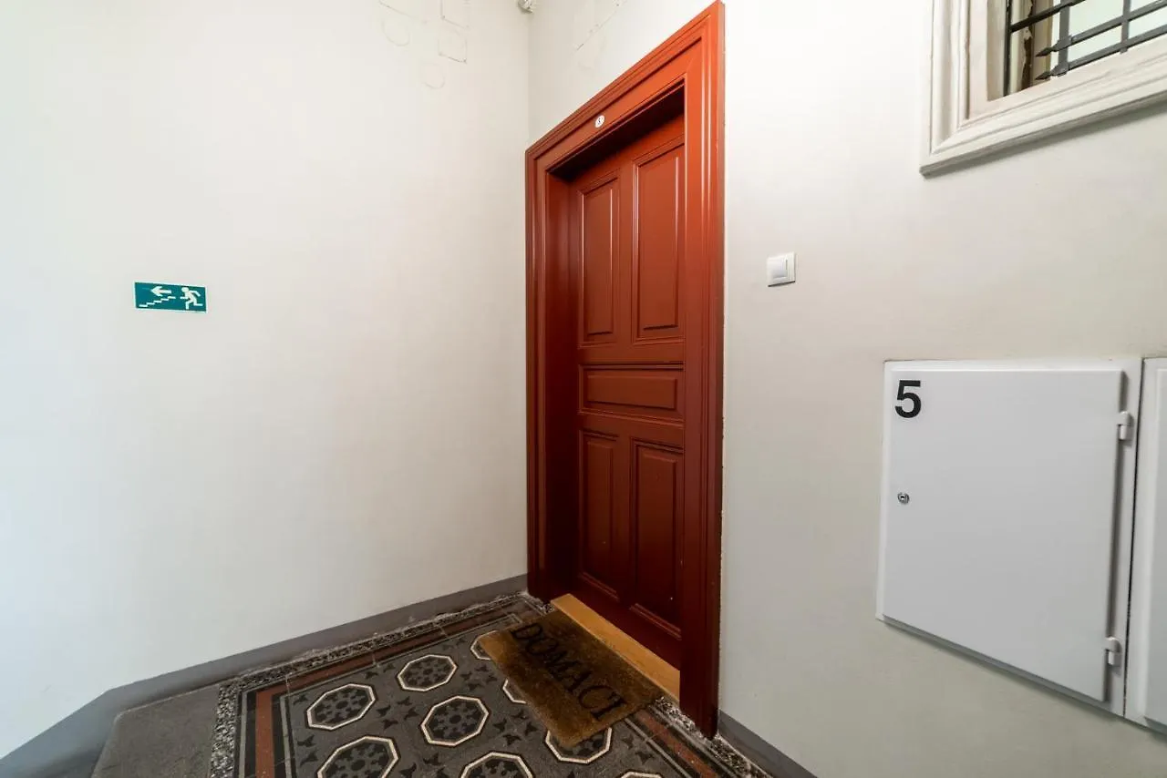 Exclusive Apartment Near Kafka'S Head Prague
